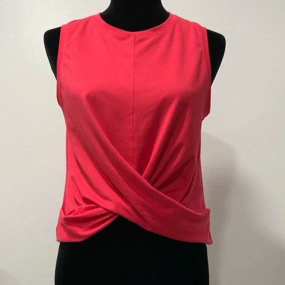 NWOT Pink Twist Front Slightly Cropped Tank - Picture 2 of 10